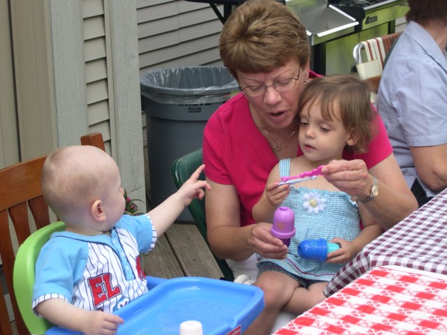 Blowing bubbles with Ella (Nicky's 3rd cousin) and Great-Aunt Carolyn