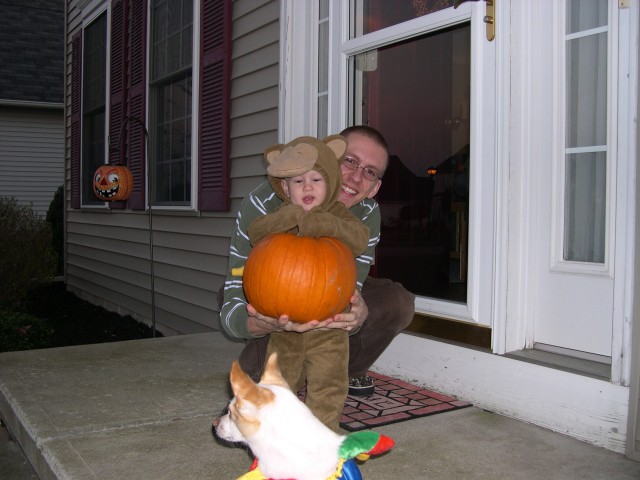 Daddy, Nicky and the pumpkin