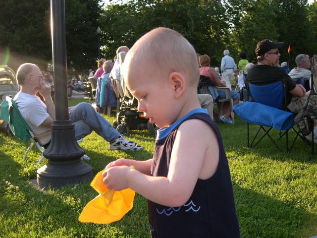 Nicky folding the cleaning cloth