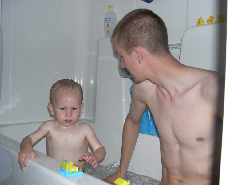 Nicky and Daddy taking a bath