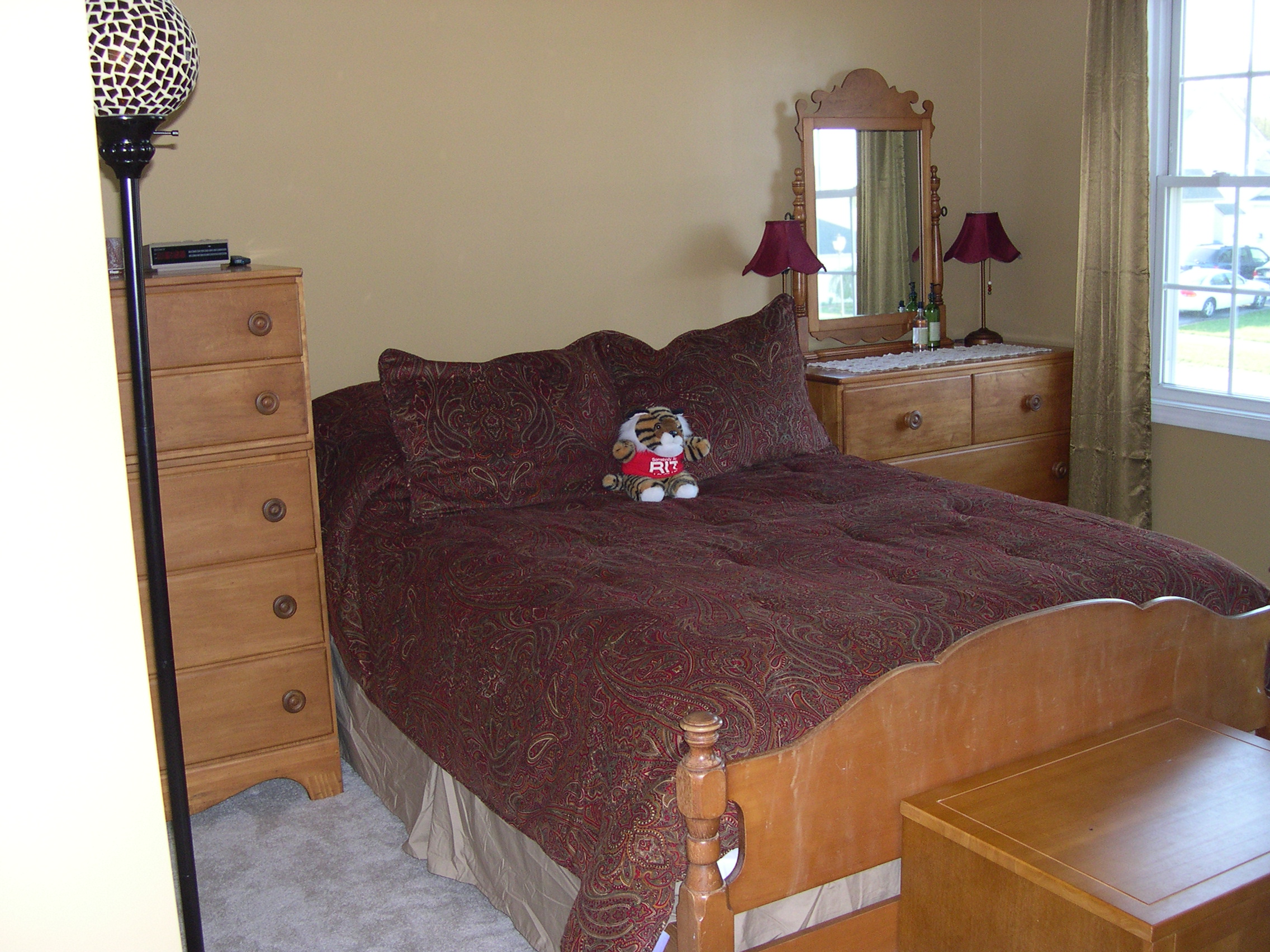 Guest Bedroom.jpg