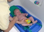 Daddy giving Nicky a bath